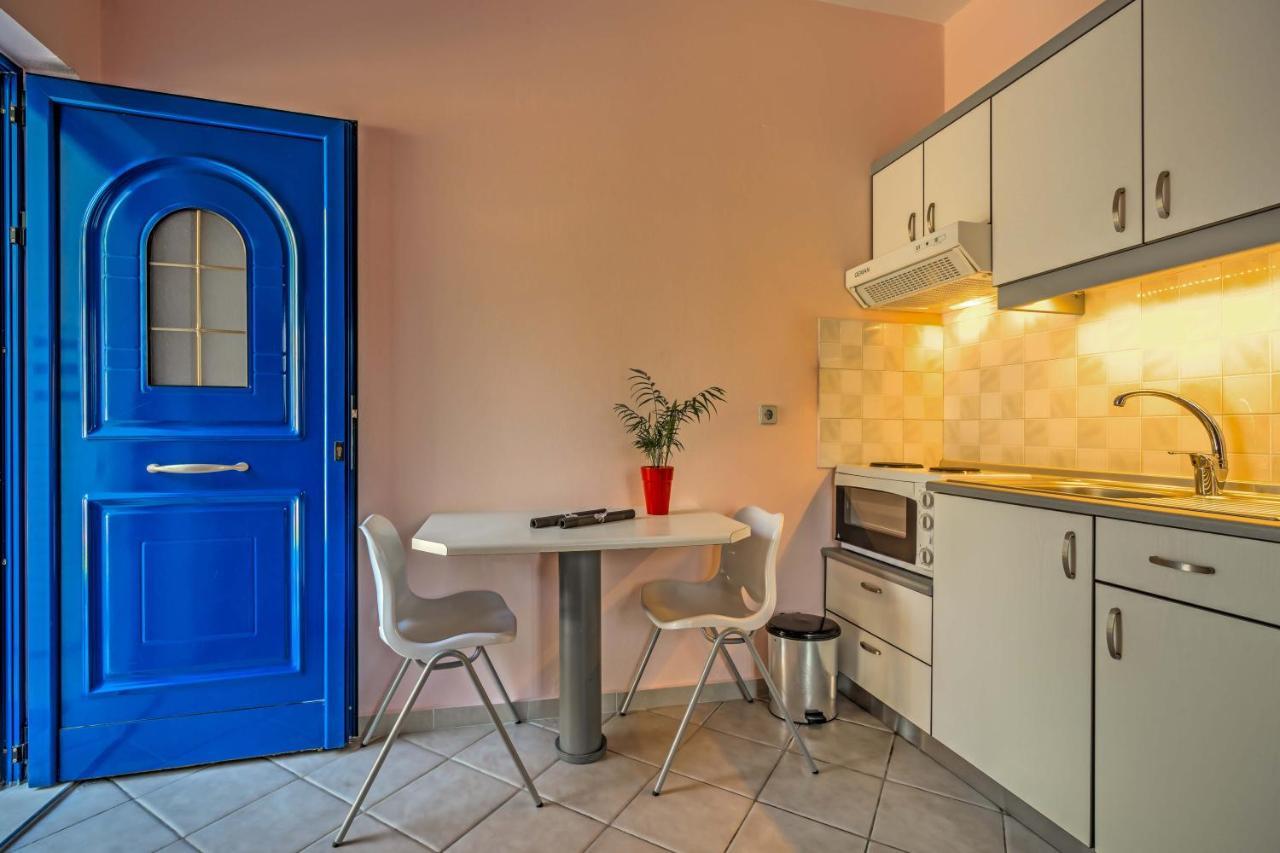 Heraklion Beach Hideaway Explore, Relax, Repeat-3 Gazi Ngoại thất bức ảnh